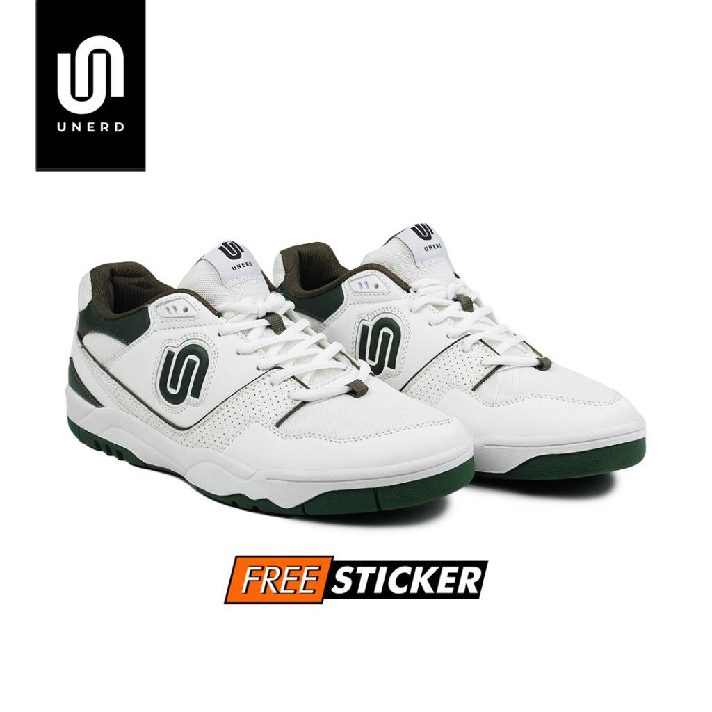 racunproduk00's tweet photo. Rekomendasi Sepatu Keren Pria Buat Main Dari Unerd 🔥

- A Thread - https://t.co/FJfqDJ5fSF