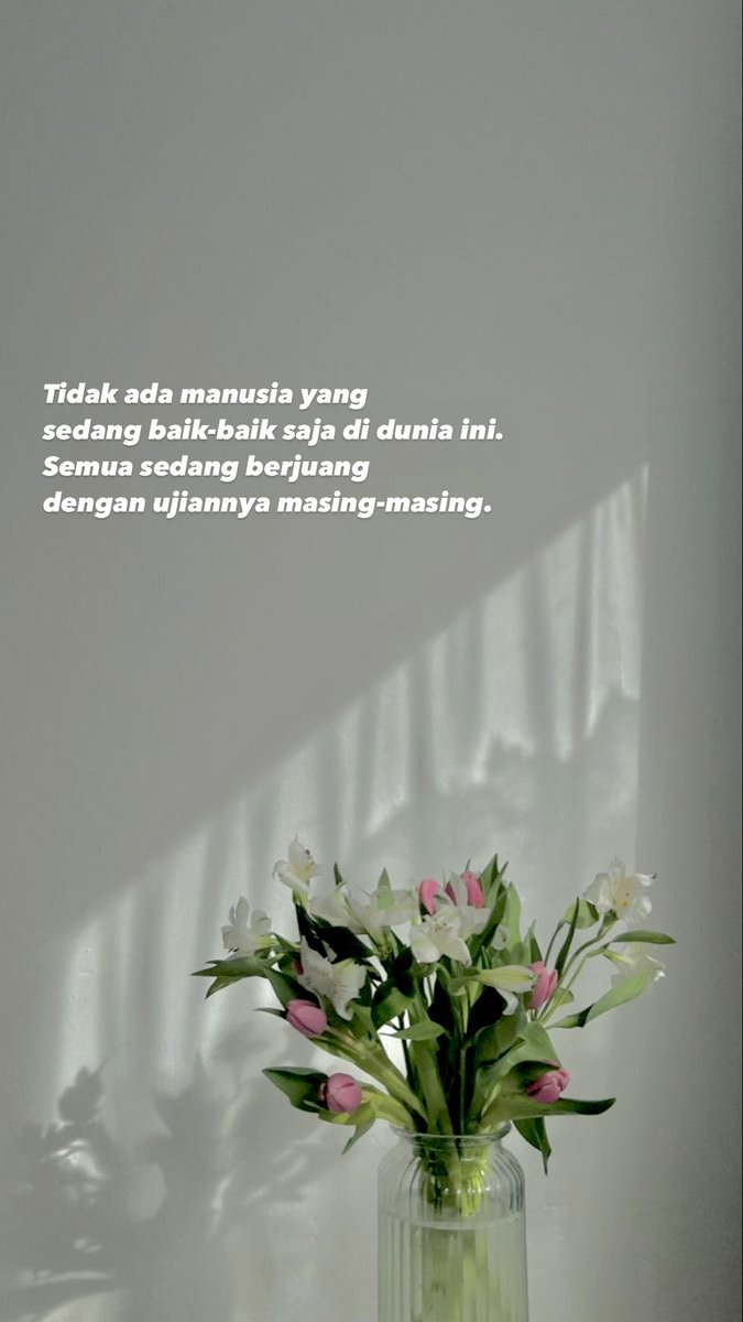 Semua orang berjuang.