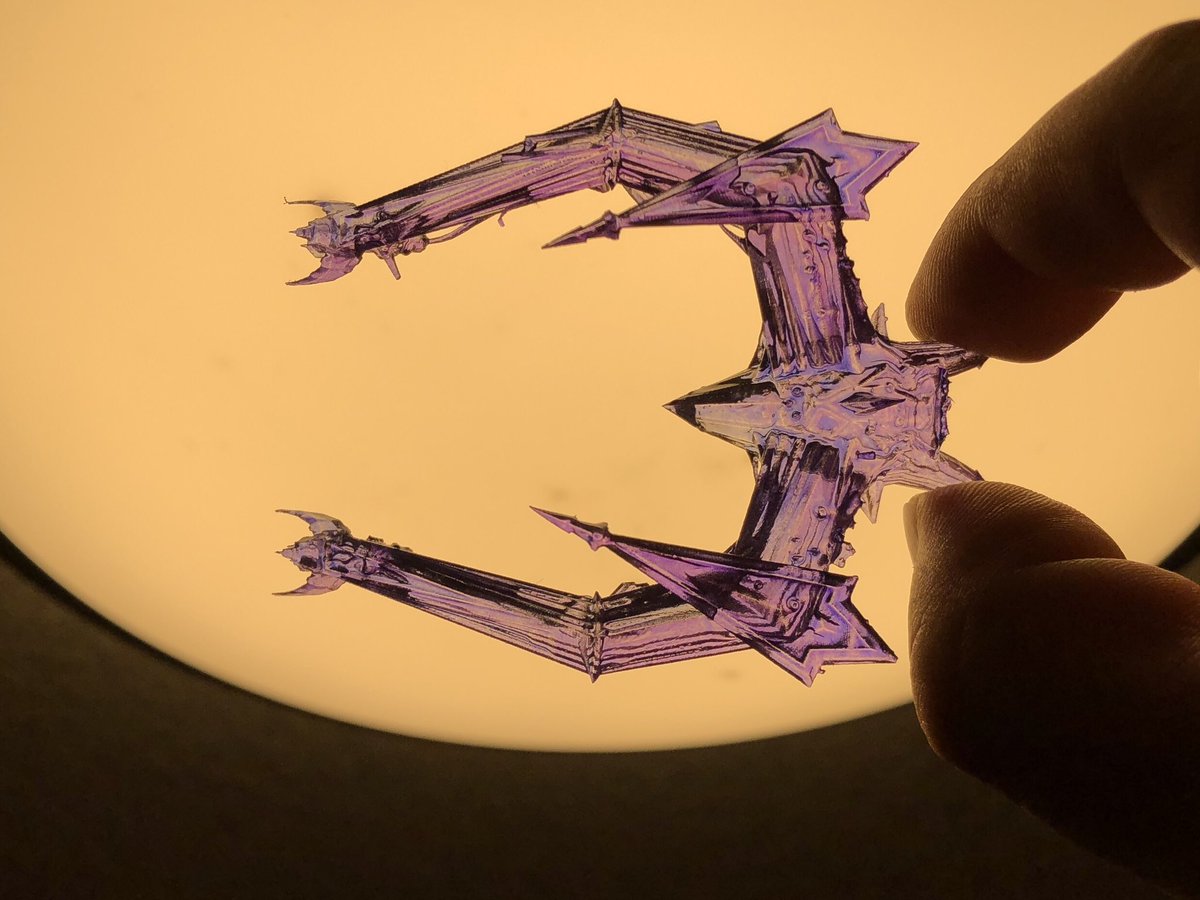 GeekToyLove's tweet photo. Titan AE Drej Fighter. Clear resin print with blue and purple translucent paints.
#2024Projects #GeekDen https://t.co/G14T7RE6Fe