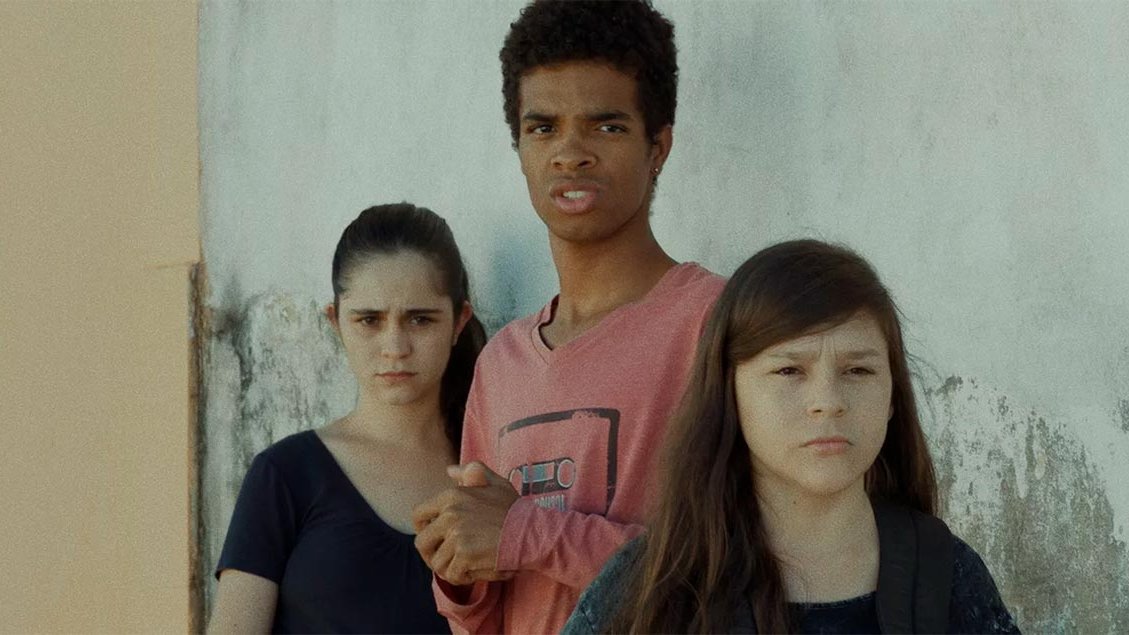 CINEMA!🏳️‍⚧️Escolhi para assistir no Dia do Cinema Brasileiro um filme sobre diversidade: “Valentina” (2020), dirigido por Cássio Pereira dos Santos!

O filme conta a história de uma jovem trans chamada Valentina que se muda com a mãe para uma cidade pequena e precisa enfrentar