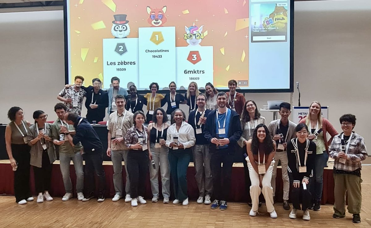 EMN_MetSoc's tweet image. Throw back to the EMN reception night and to the winners of our quiz game 🙌🏼 Still taking pictures in front of projectors but slowly improving #MetSoc2024