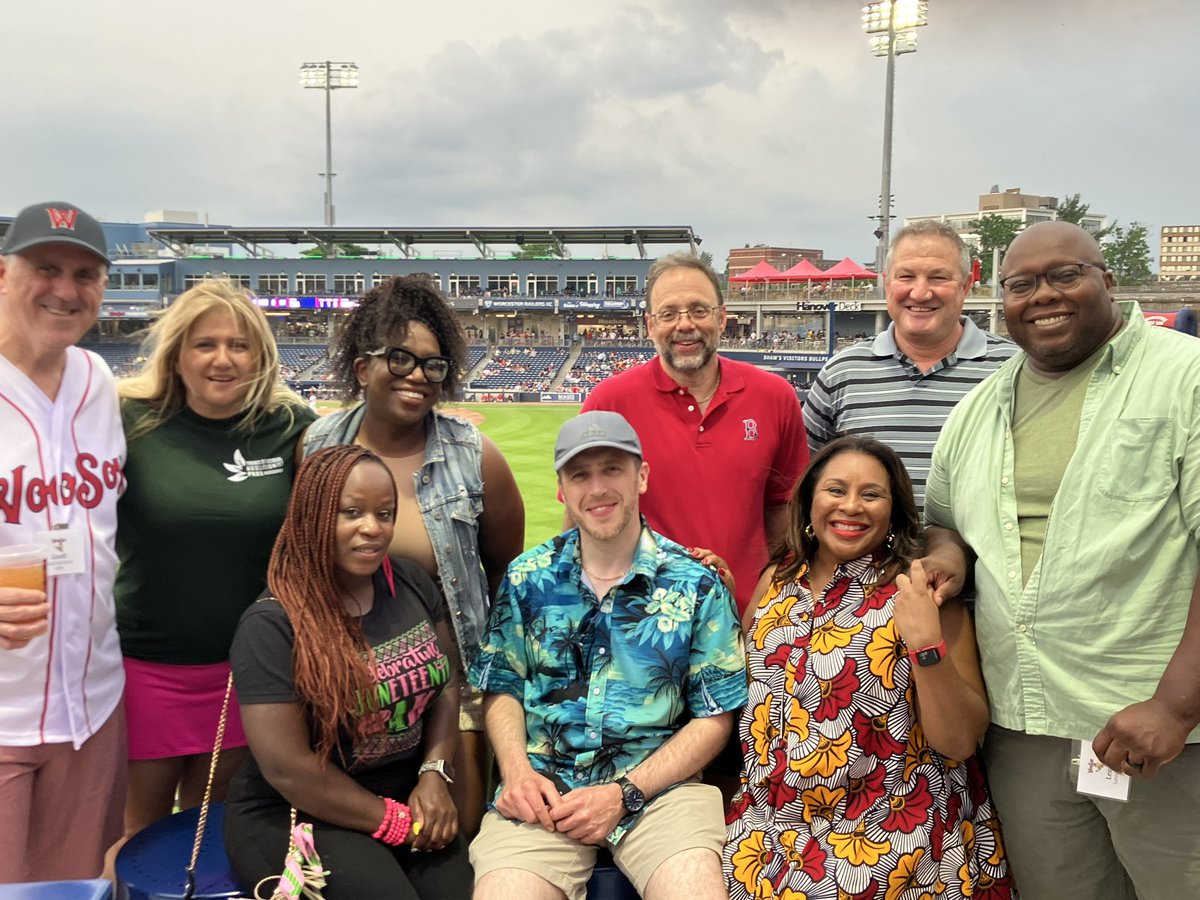 Awesome <a href="/NUSL/">NortheasternLaw</a> night at #PolarPark Celebrating #Juneteenth! Congratulations to <a href="/mocowan/">Mo Cowan</a> ‘’94 (first pitch) and Tiffany Williams Brewer ‘99 (national anthem and Lift Every Voice)! Congrats to the Board!