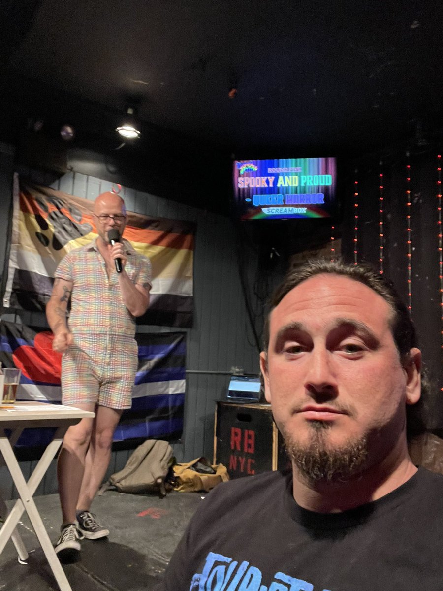 DrZaiusGoD's tweet photo. One more round of @FinalExamTrivia. This one sponsored by @ScreamboxTV 

Amazing hosting by @tedgeoghegan &amp; #MichaelGingold

Can we finally win a Final Exam?!?! https://t.co/lwdinM89m3