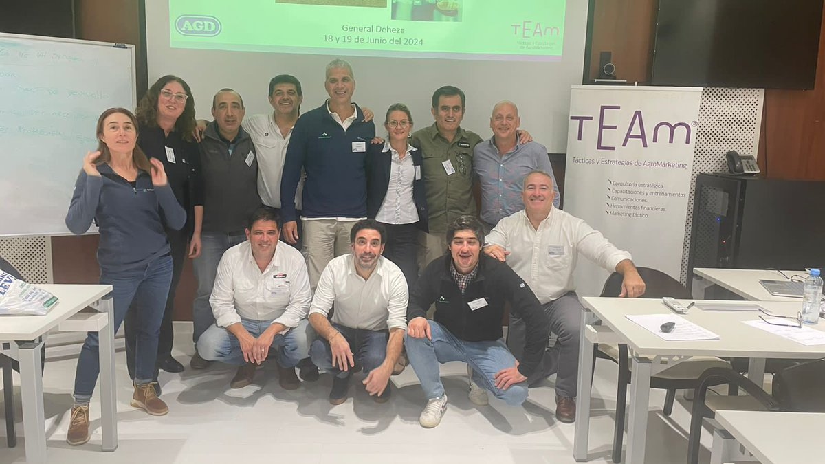 Taller Capacitación de Líderes
Módulo IV: 70-20-10
<a href="/LucianoRavotti/">Luciano Ravotti</a> <a href="/CHoracioMarquez/">HMarquez🌽🌱🌾</a> <a href="/AGDempleos/">AGD » Empleos</a> <a href="/TeamAgro1/">TeamAgro</a> <a href="/martindesc1/">martindesc</a> <a href="/darcis1976/">Darcis</a> <a href="/DSarracini/">Daniela Sarracini</a>
📍General Deheza- Cba