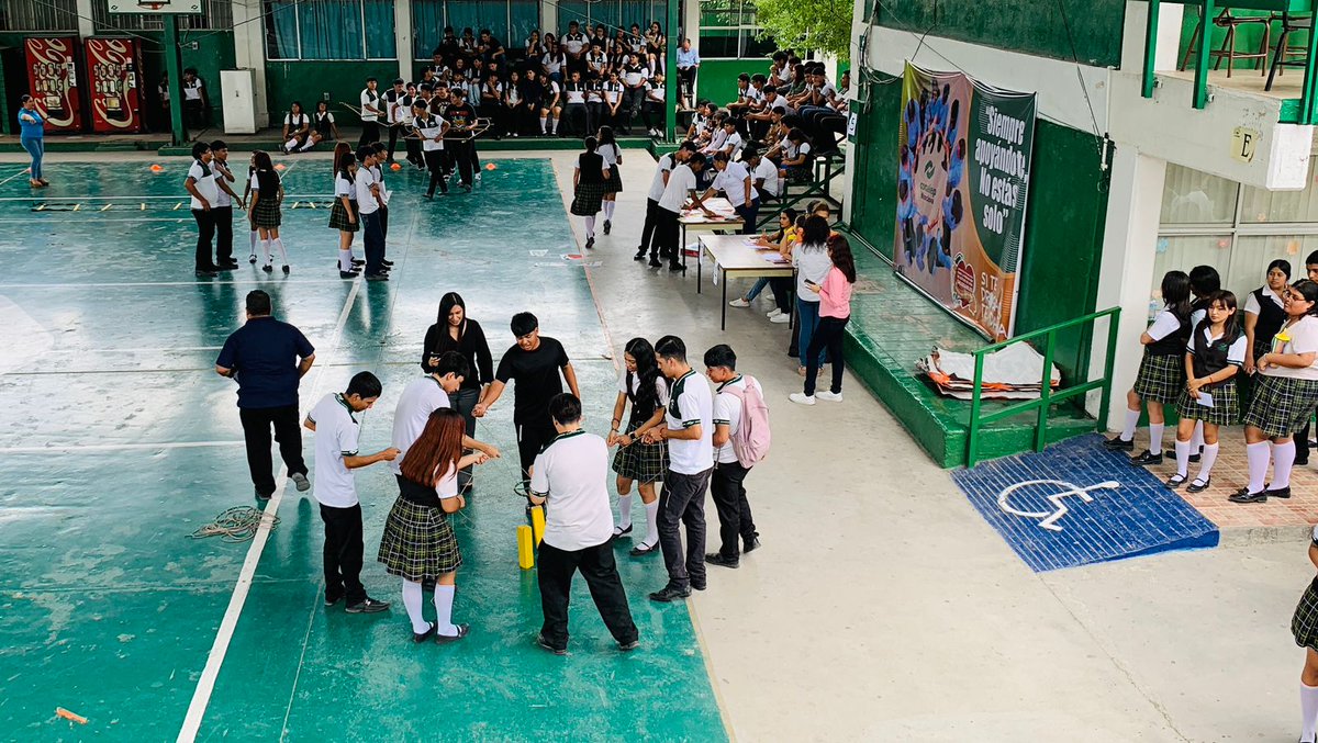 Conalep_Mva's tweet photo. Estrategia para la Promoción de Estilos de Vida Saludables en el plantel estudiantes llevaron a cabo el Rally Vida y Salud 2024, con el objetivo de promover la salud y el desarrollo integral de los estudiantes.

¡Acción-EMS! por la salud.🥳⭐
@alfiovegap
#accionEMSporlasalud https://t.co/PqJFdDi9MV