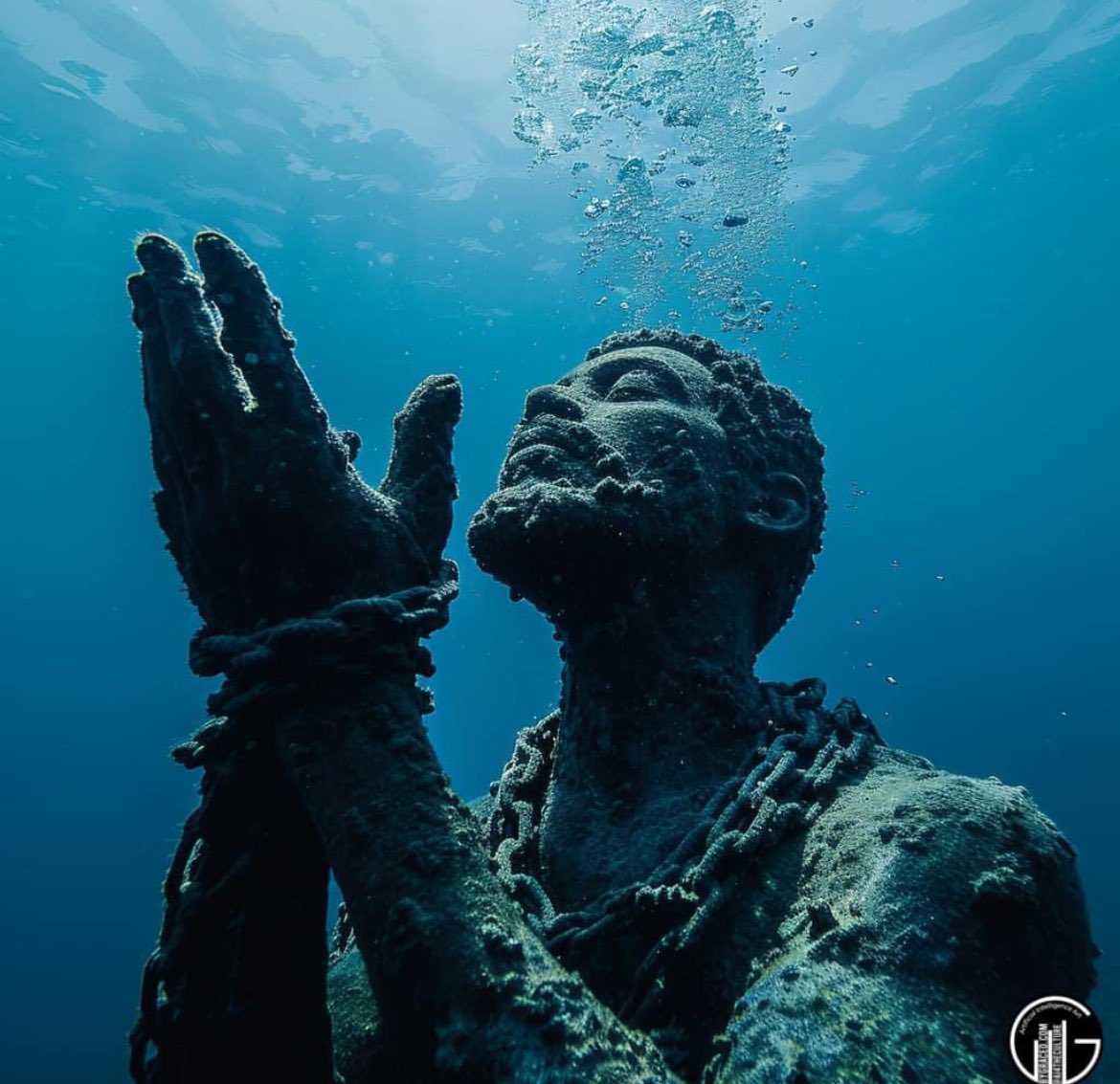 In memory of those who chose the sea.
Never forget.
#juneteenth 
#blackhistory