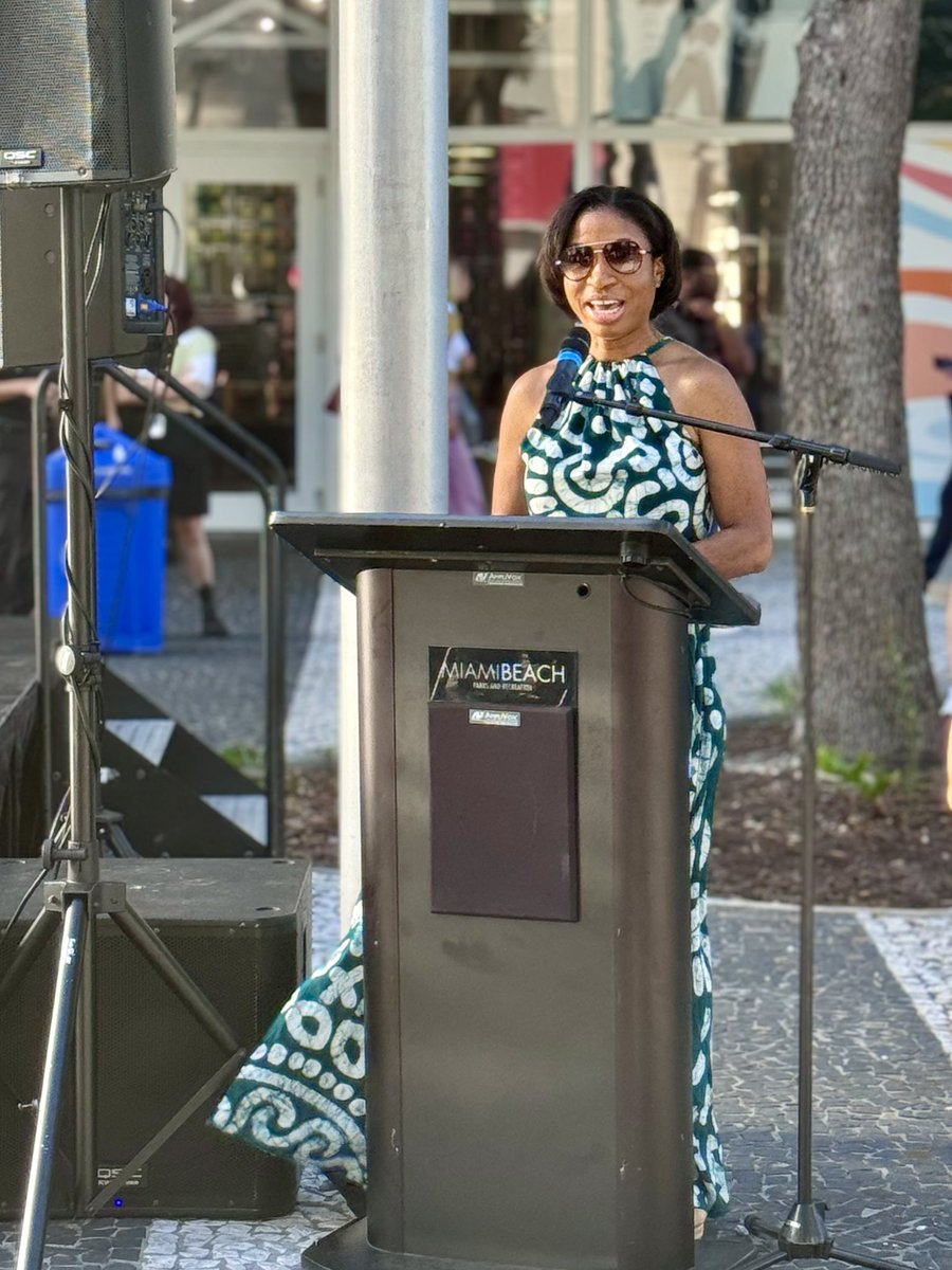 City Manager tweet media