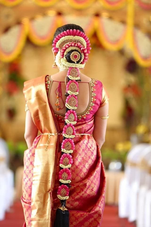 GetFlowersDaily's tweet photo. 🌸💖 Adorn Your Hair with Fresh Pink Rose Bridal Hair Sets in Bangalore! 💖🌸
Brides of Bangalore, elevate your bridal look with our stunning Fresh Pink Rose Hair Sets!
🌐 Visit our website: [https://t.co/EIwtKAaC7V]
#BangaloreBrides #PinkRoseHairSet #BridalAccessories https://t.co/yzFzG5qTIH