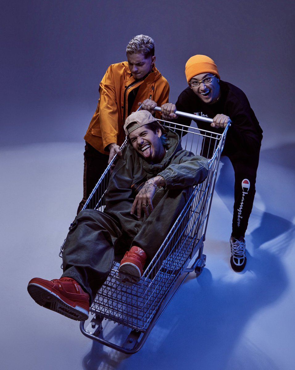 AMANHÃ, #DESILUSAOMTG em todos apps de música a partir das 21h! Faça o PRE-SAVE! 👇🏻
bfan.link/desilusao-mtg

20/06 - 21h - Plataformas de Música
21/06 - 12h - Visualizer no Youtube - Canal do Mc Jacaré. XAMA 🫀😭💔

#brunoemarrone #mcjacare #loiriinprod