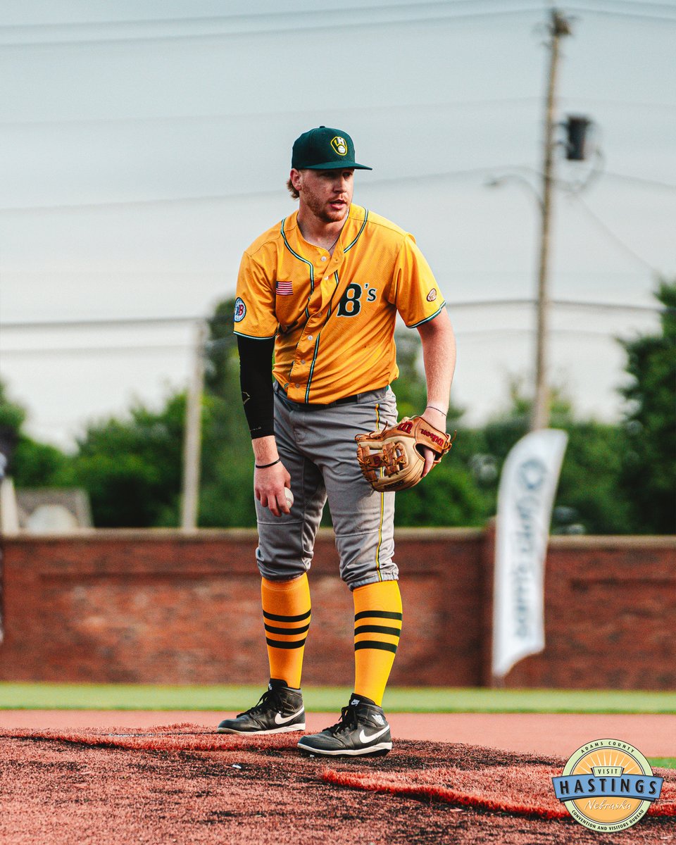 Having a day in his debut 💪

Jaden Jurgensmier with 1 hit allowed and 5 strikeouts through 6.

#GoBusters