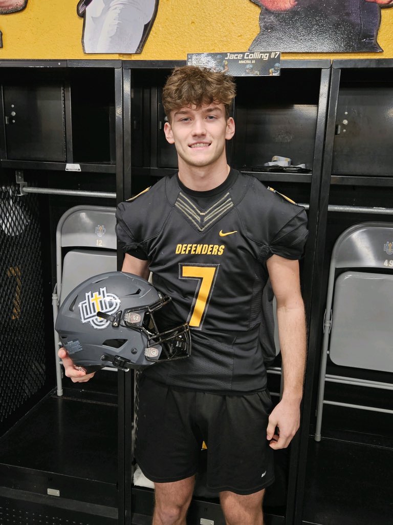 jacecolling7's tweet photo. After a great workout and talk with @LeviJungling05 I am blessed to receive an offer from @DordtFB! @coach_penner @CoachTeiger https://t.co/5LjlxYPS3z