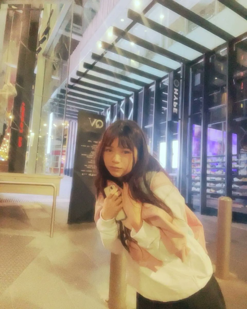 NAE 🌼 tweet media