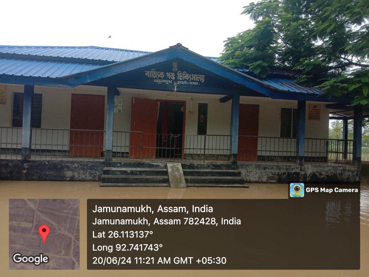 HussainHRO's tweet photo. Pray for Assam @PMOIndia @mariwalahealth @PritiSridhar ma'am @CMOfficeAssam Karimganj nd Hojai District of Assam in Flood. Ho sake tho unlogo ko madat kare loug Vhul se tadap raha hain.. https://t.co/YSsWtBOV30