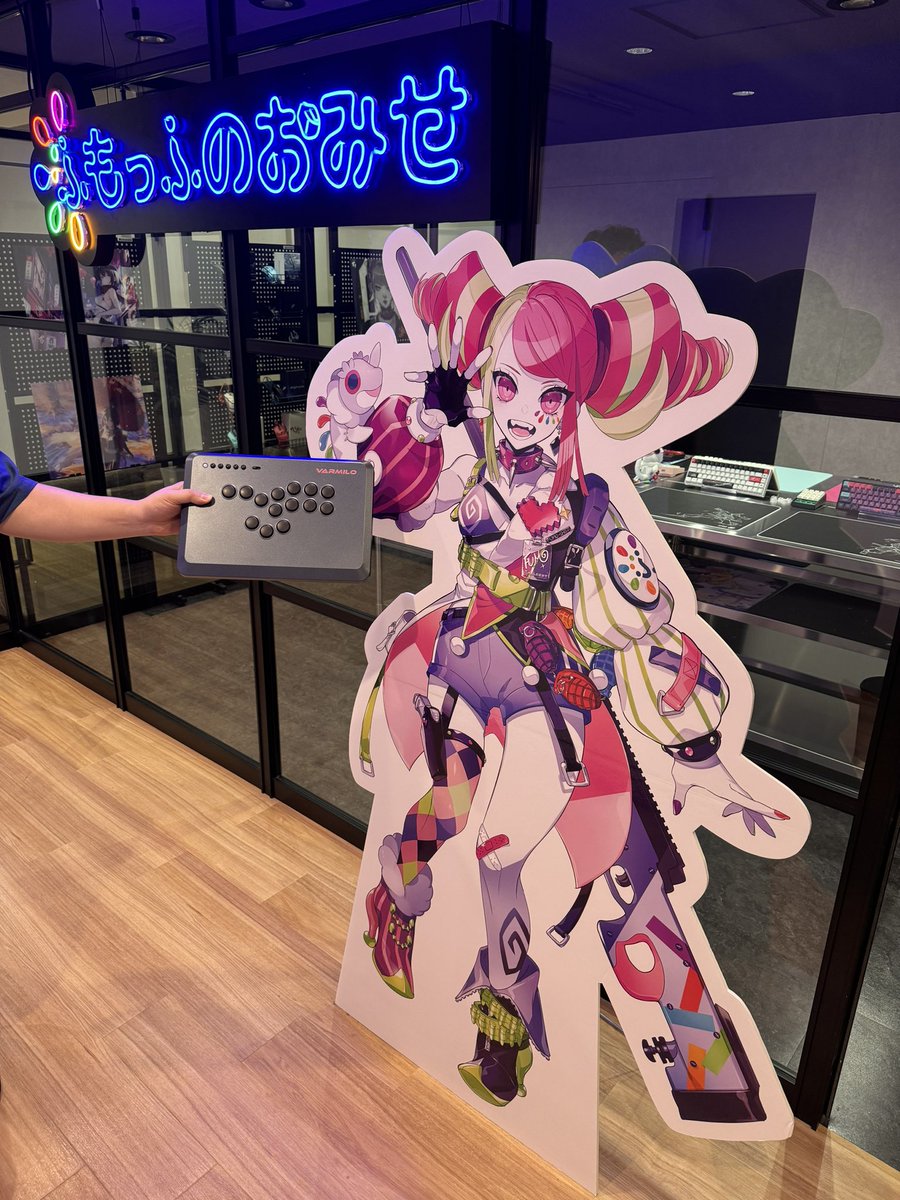 先日ふもっふのおみせ(@fumoshop)さんのお店に伺いました VARMILO FK2