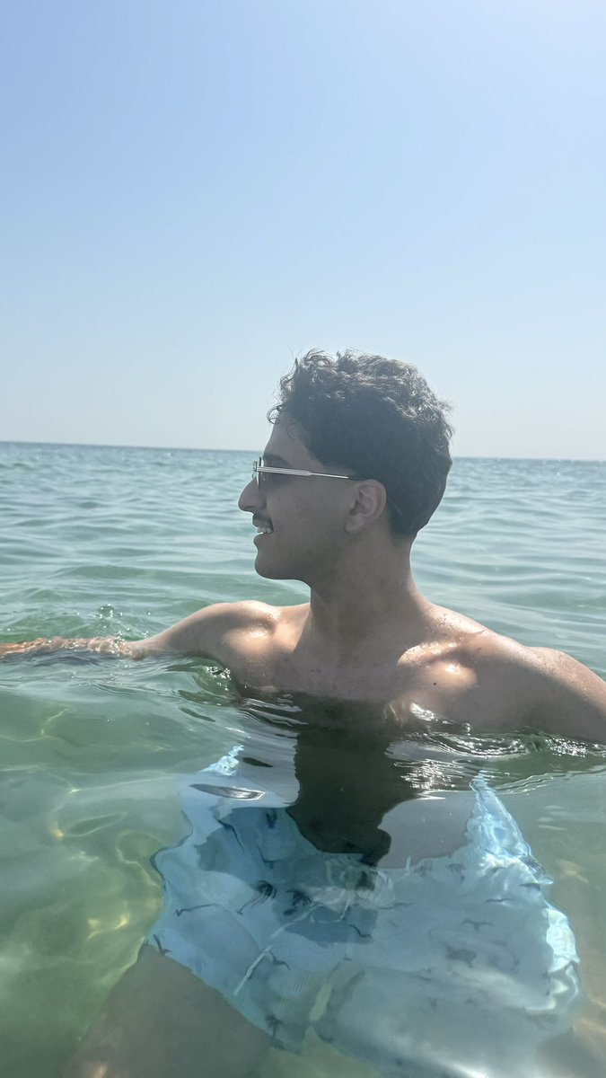 iMisfer's tweet photo. Summer is here ☀️ https://t.co/hh7l4rJTir