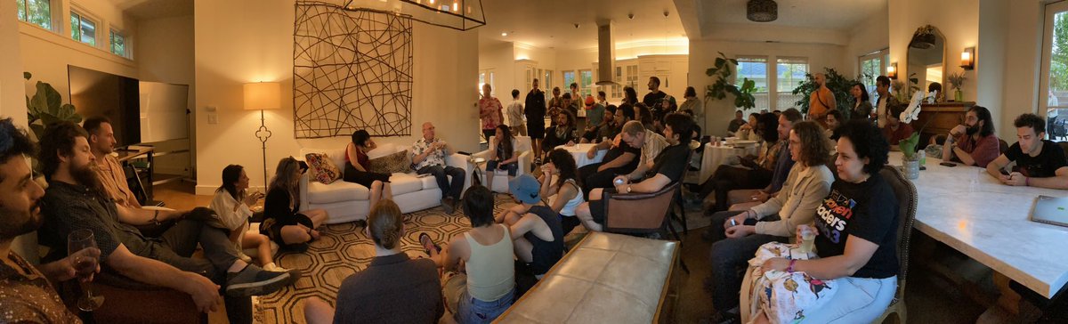 ICalzada's tweet photo. Civilization History (and the Commons) by @yaoeo and @mbauwens around #CoordiNations workshop in @JoinEdgeCity @BlockchainGov #Web3 #cryptopolitics
Spoiler: (Economic) history matters as (political) geography does in similar proportion for seeking #NetworkState alternatives https://t.co/dIHCmlGtYK
