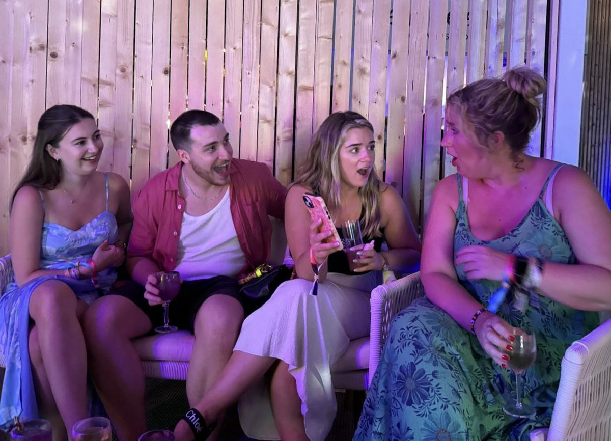 Cannes Confidential: What’s on the phone Chloe? Did she get a text from Elon? A selfie with John Legend? Football tips from Megan Rapinoe? Tell us what you think.
#cannes2024