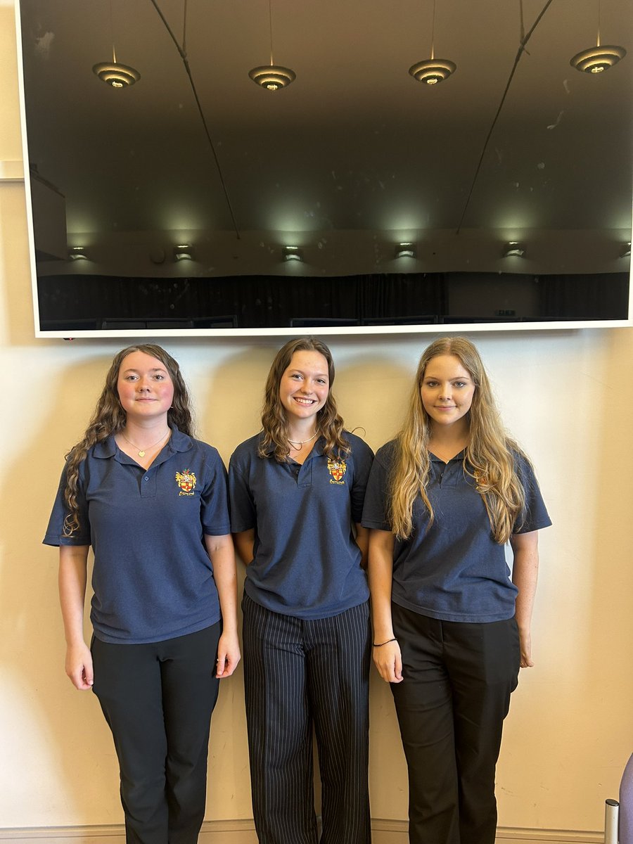 Congratulations to Erica P, Charlotte G and Millie S on completing their Extended project qualification (EPQ) presentation on Monday 👏🏼