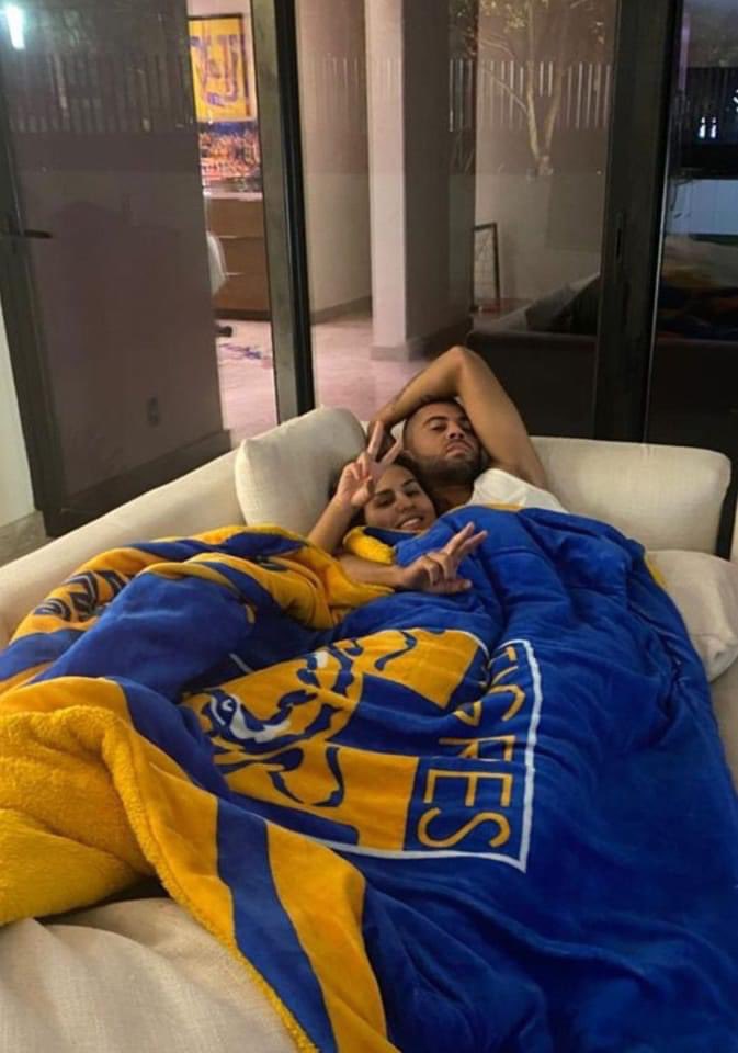 💛flori ✿💙 tweet media