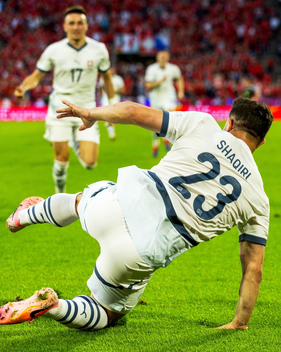 eman_murra's tweet image. GoodMorning !! 📸By #EURo2024 #SCOSUI #ItaliaSpagna #Juve #Spalletti #F1 #SpainGp #Barcellona #Catalunya