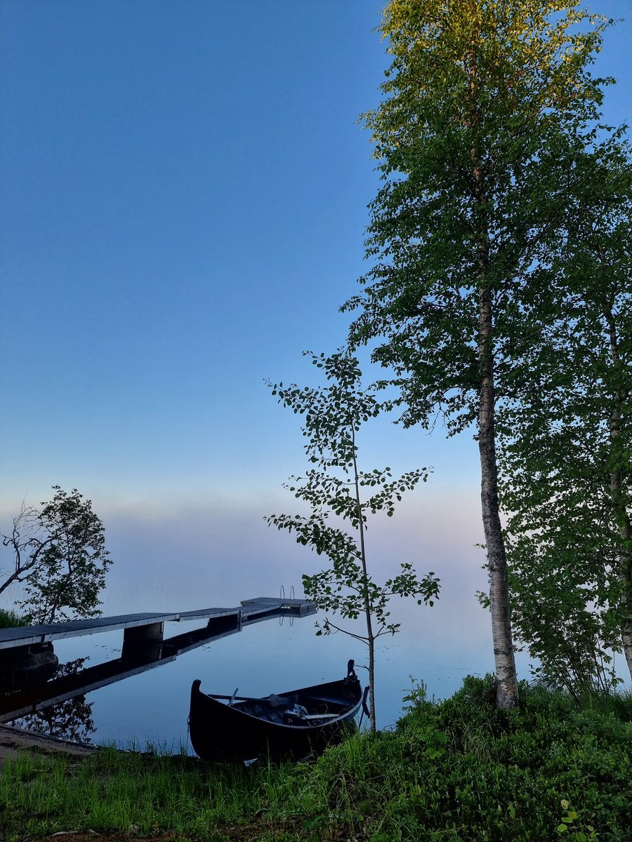 VoihArmi's tweet photo. Ihmeellistä #Kainuu💚💙 https://t.co/guR4x4nKdK