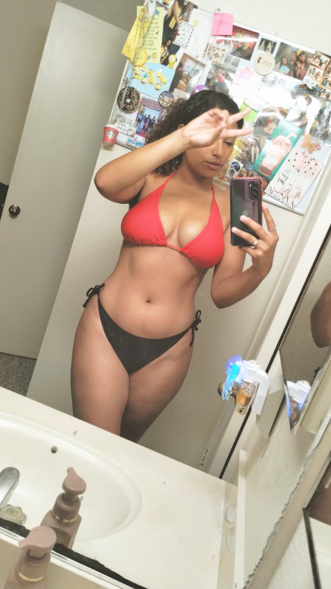 LyssiaDelRey's tweet photo. Gaining Back My Happy Weight 👙☀️❤️ #SummaTime https://t.co/69sQ4RubOw