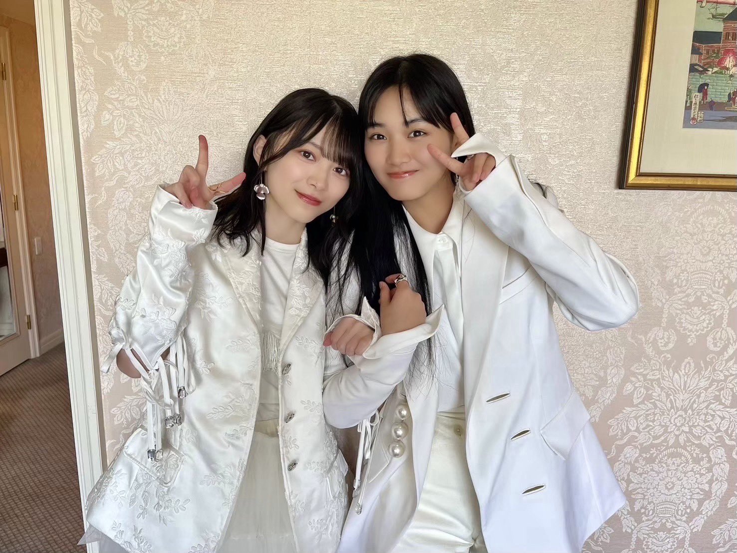 櫻坂46 松田里奈 2024クリスマスサンタ衣装 直筆サイン 座り 櫻坂46 松田里奈 2023年 クリスマスサンタ衣装 チュウ - メルカリ