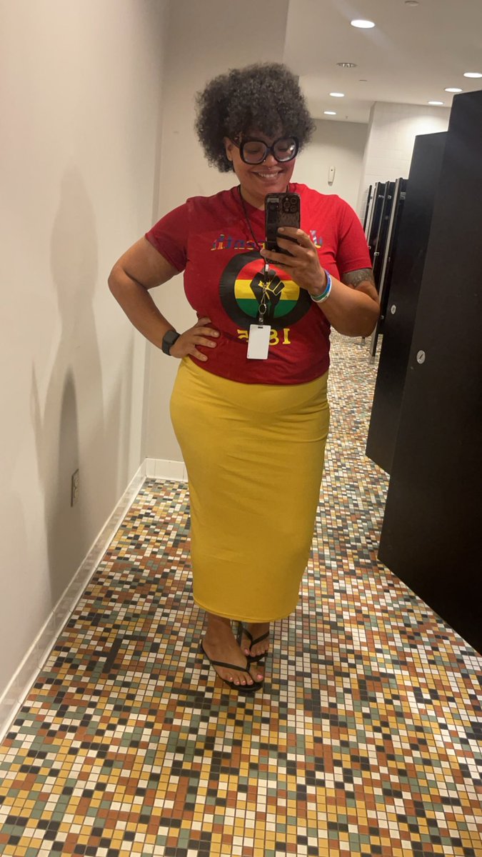Arianna Brown (@aribrown1825) on Twitter photo Happy Juneteenth from the Fayetteville call center!!! #LifeAtAtt #WinAsOne <a href="/FAYCallCenter/">Team Fayetteville</a> <a href="/WeRtheNAC/">National Acquisition Centers</a> <a href="/lcsmith0925/">Laniki Smith</a> Happy Juneteenth from the Fayetteville call center!!! #LifeAtAtt #WinAsOne <a href="/FAYCallCenter/">Team Fayetteville</a> <a href="/WeRtheNAC/">National Acquisition Centers</a> <a href="/lcsmith0925/">Laniki Smith</a>