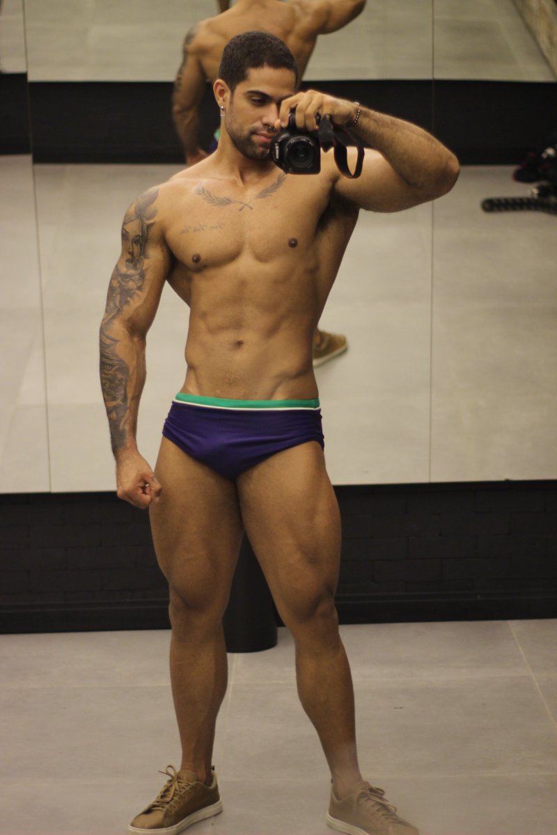 Boa noite liberei uma avaliação gratuita para os 5 primeiros assinantes 

onlyfans.com/izaquemonteiro