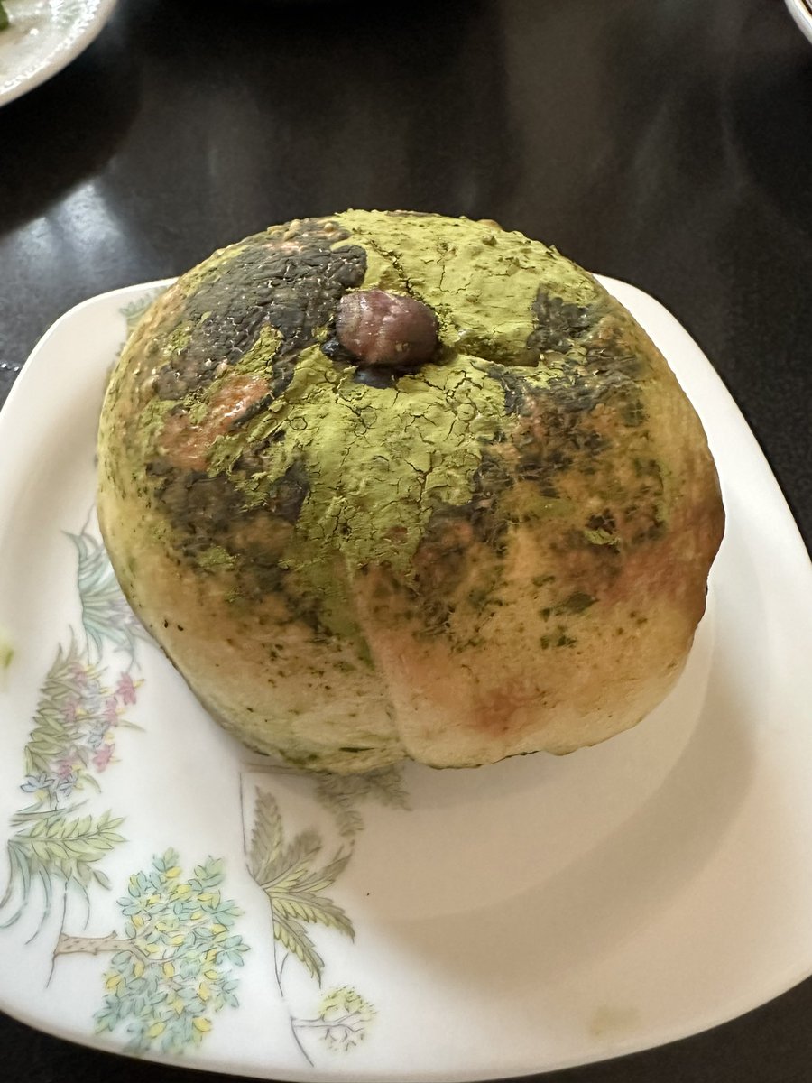 今日は在宅だからアカシアベーグルさんの抹茶あずきでランチ🥯
自分で用意するのは面倒だけど、何食べるか考えるの楽しいから在宅ランチも好き☺️