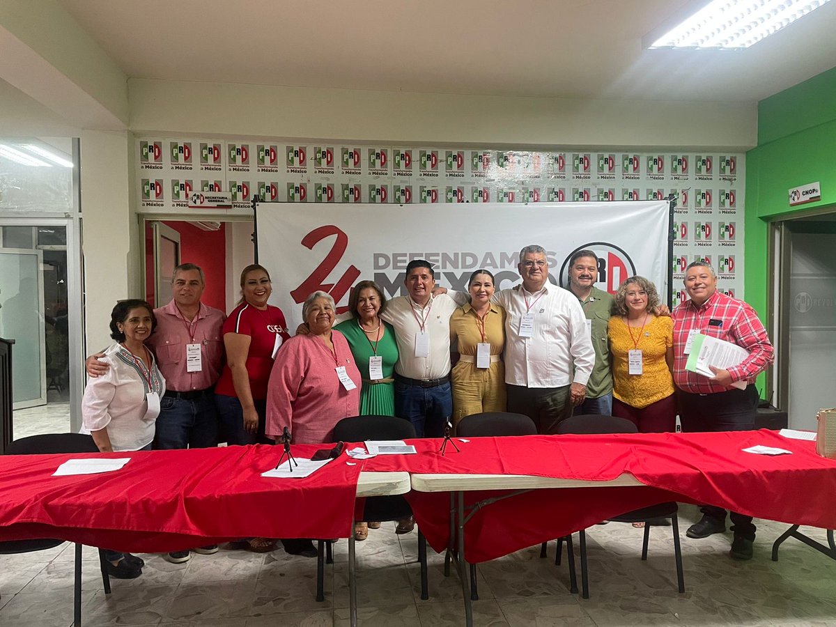 enteratealdia.com.mx
Con gran éxito priistas llevan a cabo asamblea regional en Ahome.
facebook.com/share/p/bRfmfT…
<a href="/palomaSnchez/">Paloma Sánchez</a> <a href="/cesargerardol/">César Emiliano Gerardo</a> <a href="/CDEPRISinaloa/">PRI Sinaloa</a> <a href="/ComunicacinPRI2/">Comunicación PRI Sinaloa</a> <a href="/PRI_Nacional/">PRI</a> <a href="/priahomesin/">PRI Ahome Sinaloa</a>