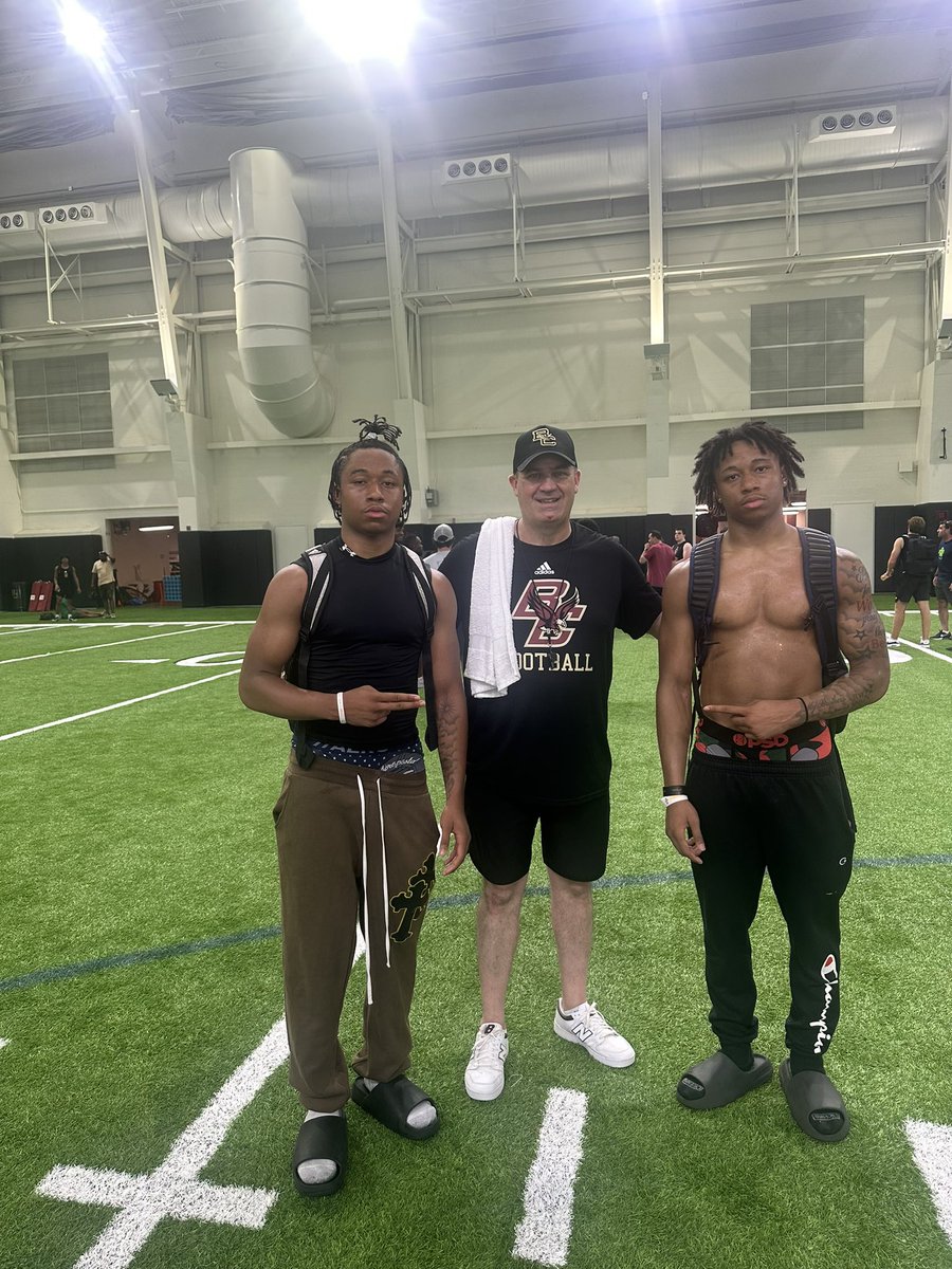 Davien Kerr (@davienk21) on Twitter photo I had a amazing camp at Boston college I just wanna thank all the coaches for having me and I’m truly grateful for the opportunity much love💛❤️
<a href="/Coach_Ander5on/">Coach Anderson</a>
<a href="/Jerry_Boggs1/">Jerry Boggs</a>
<a href="/martin_manson3/">Martin Manson Jr.</a>
<a href="/Coach_JDiBiaso/">Jonathan DiBiaso</a>
<a href="/_CoachBR/">Bryson Rosser</a>
<a href="/BCFootball/">Boston College Football</a> I had a amazing camp at Boston college I just wanna thank all the coaches for having me and I’m truly grateful for the opportunity much love💛❤️
<a href="/Coach_Ander5on/">Coach Anderson</a>
<a href="/Jerry_Boggs1/">Jerry Boggs</a>
<a href="/martin_manson3/">Martin Manson Jr.</a>
<a href="/Coach_JDiBiaso/">Jonathan DiBiaso</a>
<a href="/_CoachBR/">Bryson Rosser</a>
<a href="/BCFootball/">Boston College Football</a>