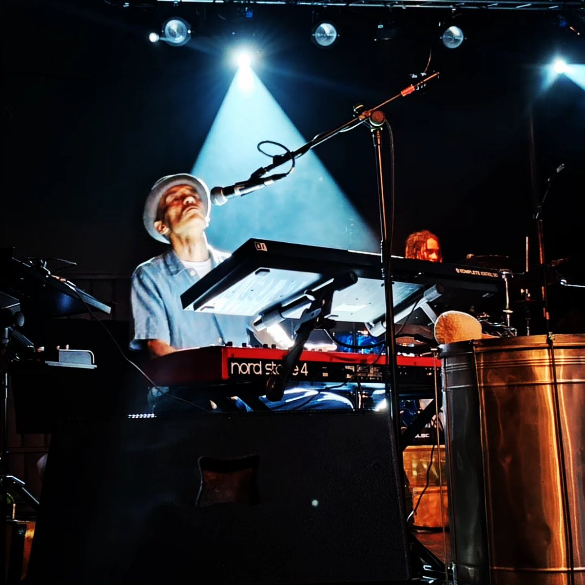Wonderful evening at Papillon for a special performance of tracks from kiiōtō's forthcoming album As Dust We Rise.
Sounding sublime 🔥🔥🔥
<a href="/we_are_kiioto/">Kiiōtō</a> <a href="/joinerslive/">The Joiners</a>