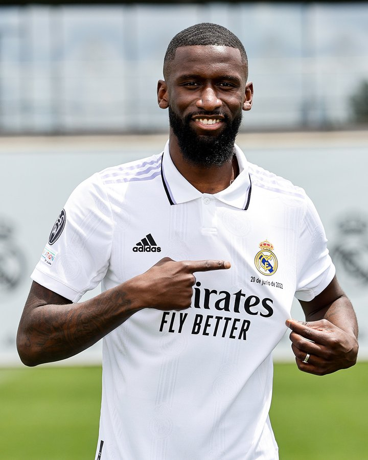 realmadriden's tweet photo. 💪 Two years ago today, we presented @ToniRuediger!
#RealFootball | #OTD https://t.co/1d0CGy34ac