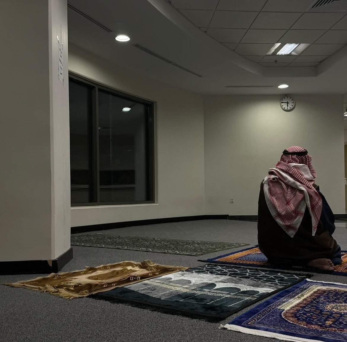 Al__Quraan's tweet photo. I'm so in love with this reminder:

“Go back to Allah, even if you've sinned a thousand times.” https://t.co/iGifdFfPad