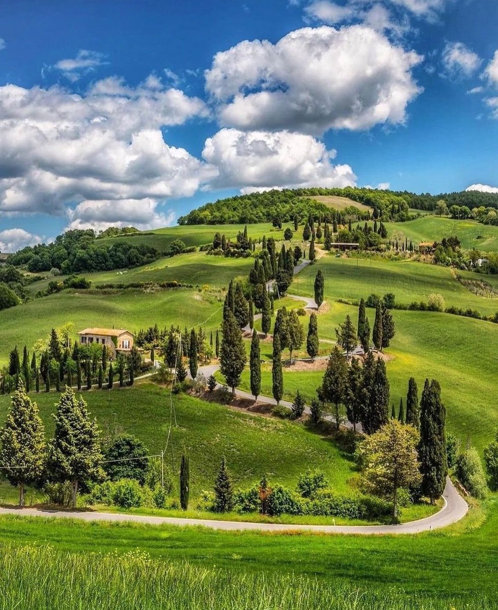 AkhtharShayia's tweet photo. Wow!! Beautiful scenery!!

#NatureBeauty
#NaturePhotography
#NatureLovers
#MagicalEarth
#ParadiseOnEarth https://t.co/xKNkAyi2Xx