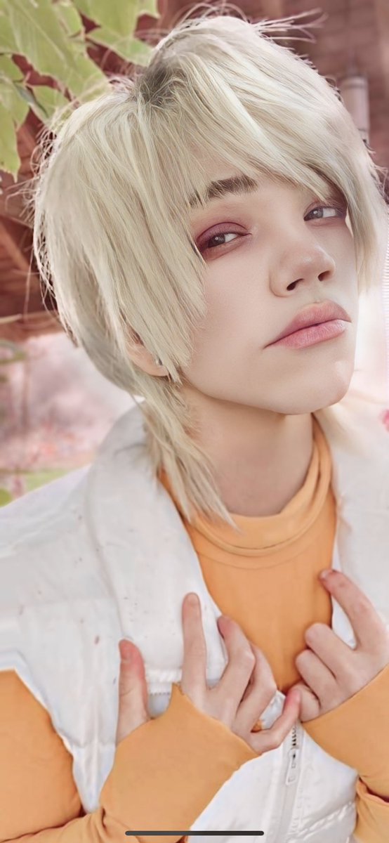 DecklynnM00's tweet image. #silenthill #Silenthillcosplay #silenthillheathermason #heathermason #blond #makeup #art #dressup #browneyes #vest #jacket #pout #robbierabbit #silenthillcosplayer