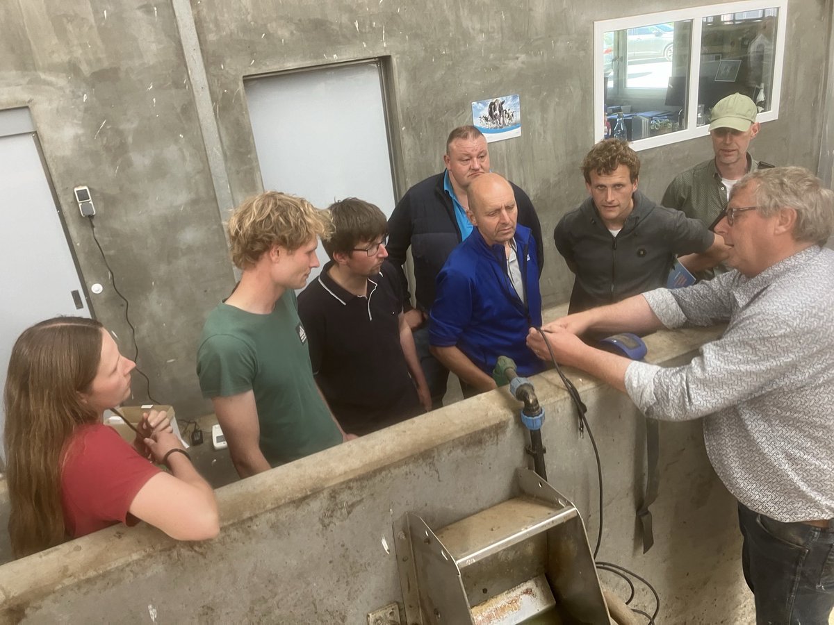 Het was een leerzame dag over laag ureum, bemesten voor aminozuren, zuurstof water en zelfs een rapport voor een betere mestwet ipv de niet de borgen #kringloopwijzer op een kennis dag van project #MDM #managementduurzamemelkveehouderij
