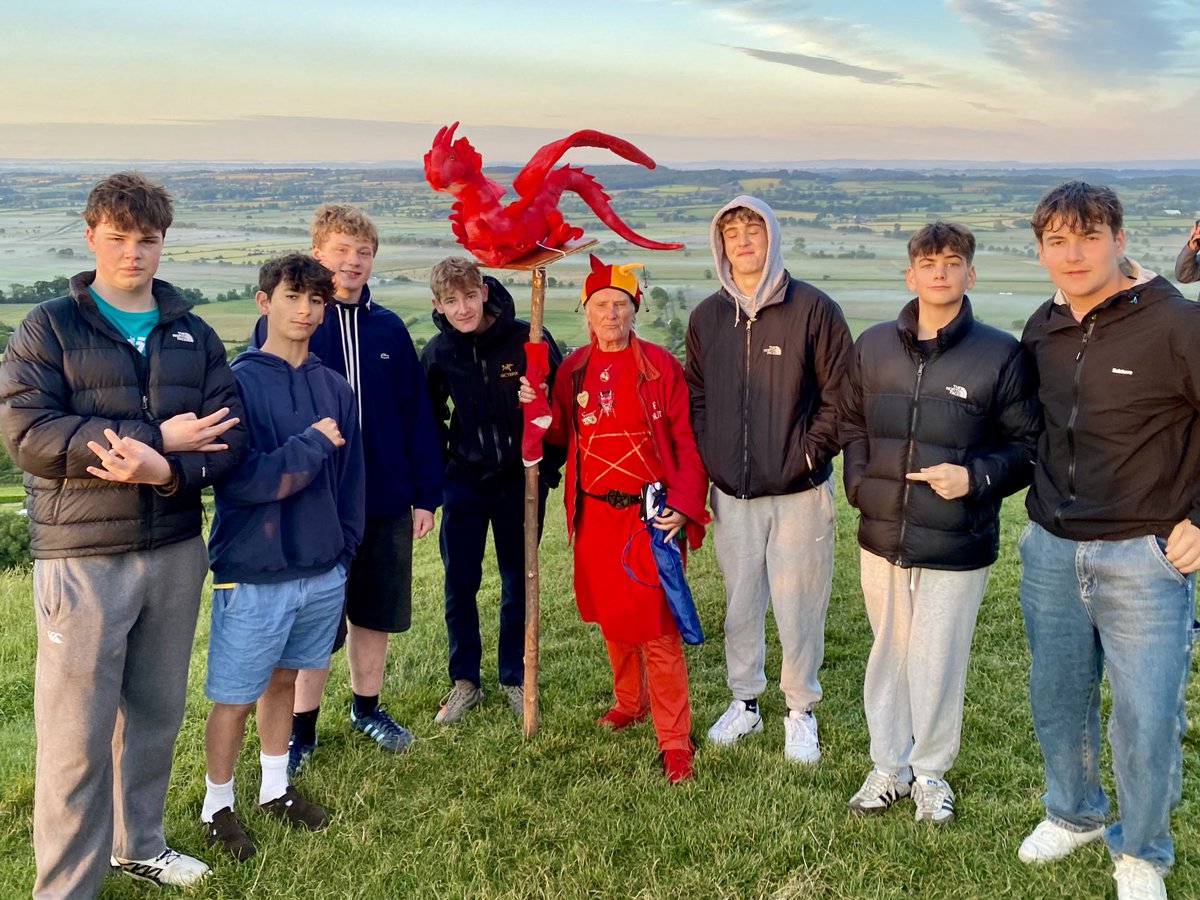 An early start to watch the sunrise from the top of Glastonbury Tor on the longest day of the year. What a beautiful morning! 🌅