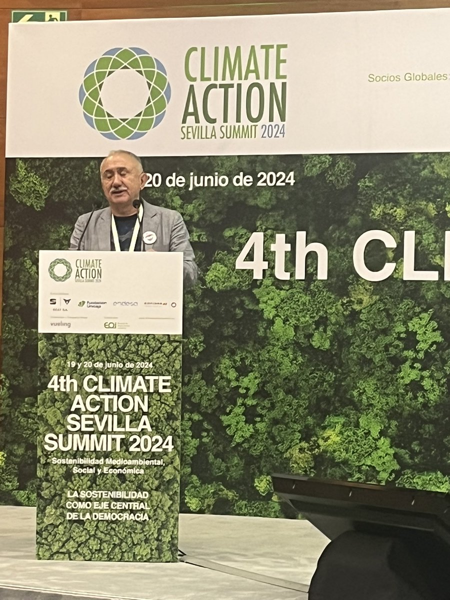 El diálogo social es elemento clave para garantizar una transición ecològica justa que no deje nadie atrás.

Solo hay futuro con empleos verdes y un planeta con vida. La justicia social y la justicia medioambiental van juntas.

Ayer en el <a href="/summit4oceans/">Climate Action Sevilla Summit 2023</a> Climate Action en Sevilla.