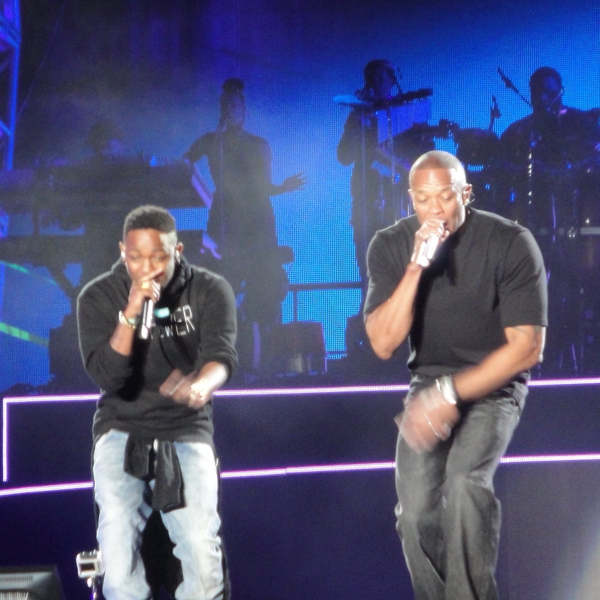 Dr. Dre Radar tweet media