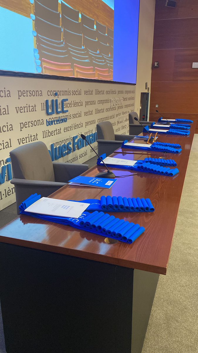 Great graduation ceremony for the students in education <a href="/UICBarcelona/">UICBarcelona</a> @EducacioUIC Good luck and success in the future. Our schools need great teachers.