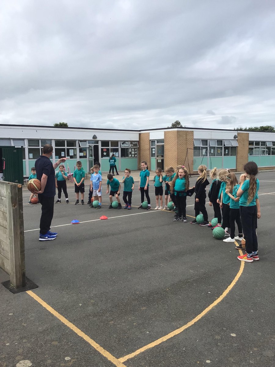 Big thank you to <a href="/Huskiesclub/">Huskies Basketball Club</a> for delivering in school this week. The children loved taking part