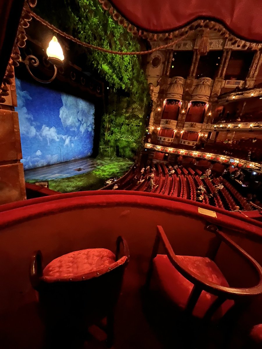 ゆりぺ🕊 tweet media