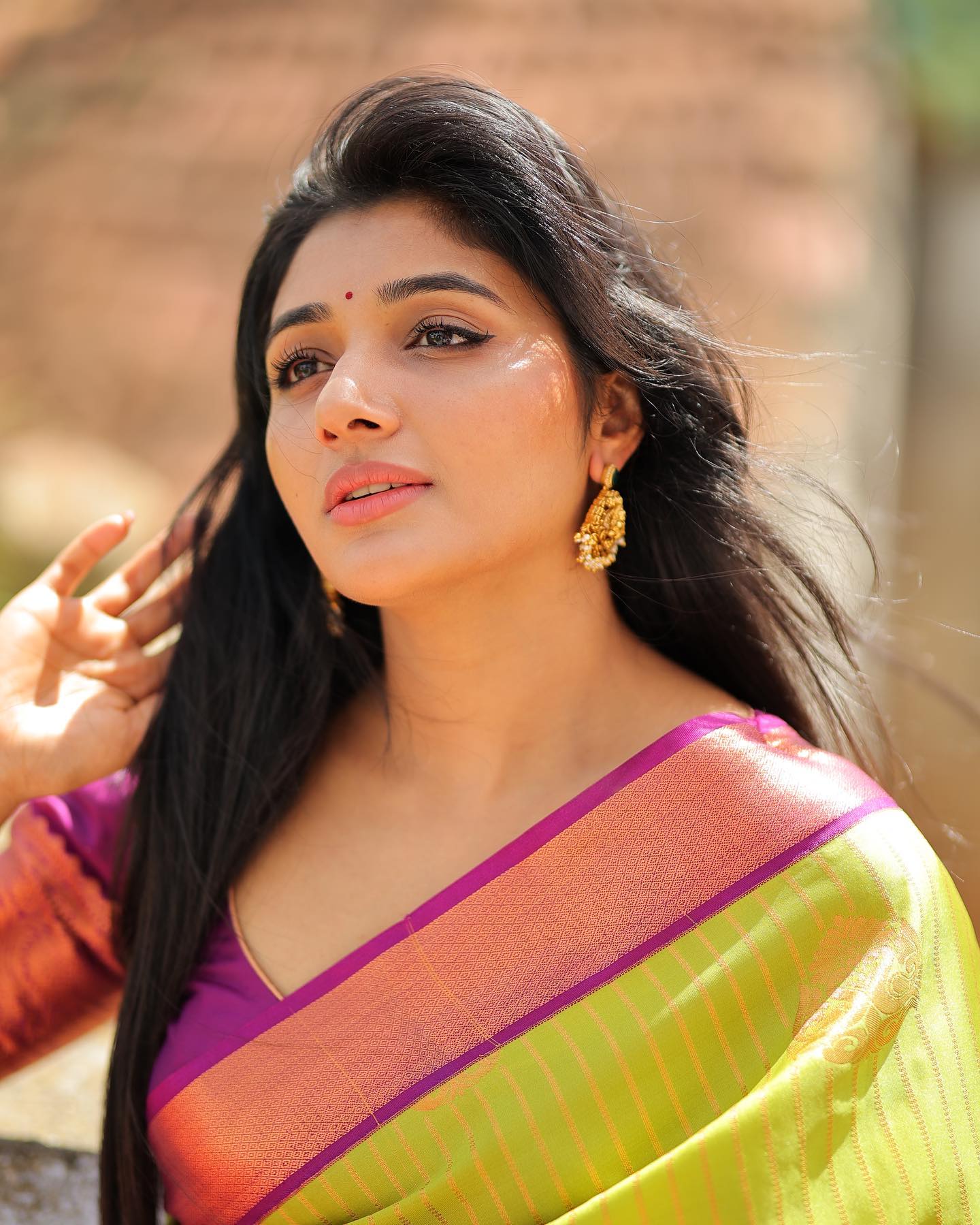 GQfpfsoa4AAKWnf?format=jpg&name=large