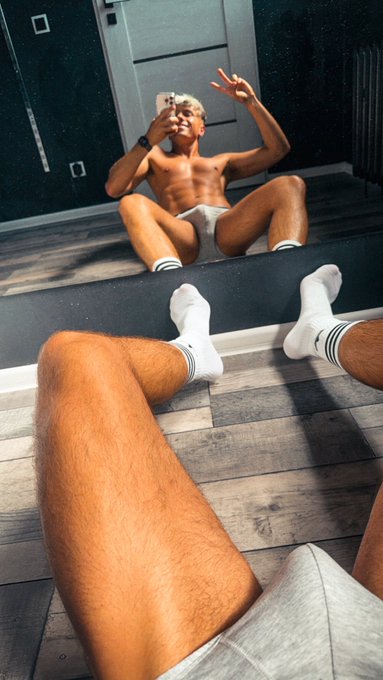 Good morning 😈😘🫣 https://t.co/DnxdIyqNDi