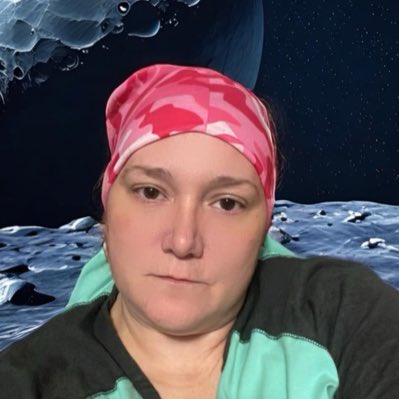 steph_ann_ie's tweet photo. #NewProfilePic https://t.co/vfhmIyCQlB