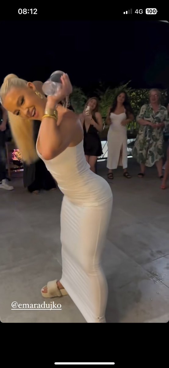 udahnimedubokoo's tweet image. making granny so proud #caosvima #emaradujko