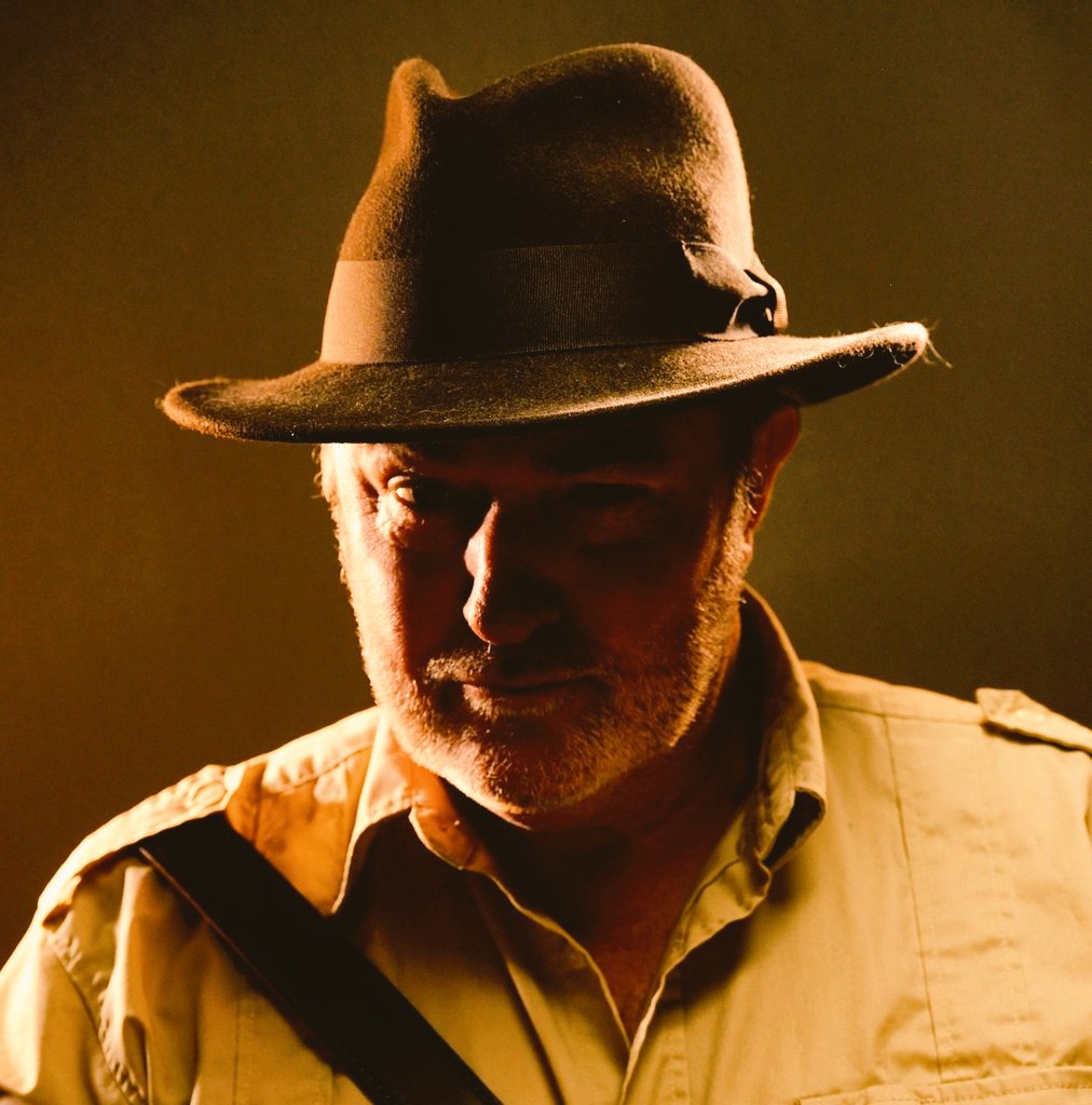 comgavrob's tweet image. Today. More devising on the adventure sequences in my new show #IsThatAWhipInYourHand exploding all things Indiana Jones and the genre of fortune-hunting movies, coming Autumn 2024...
#devised #theatre #comedy
Dates on my website gavinrobertson.com