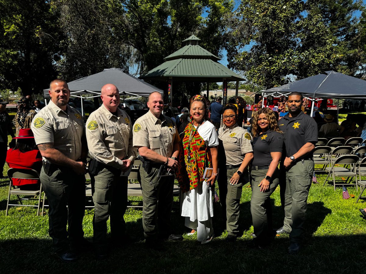 SheriffPogue's tweet photo. Honored to attend the Juneteenth celebration in Madera County today. A significant day to remember and reflect on our history. #Juneteenth #MaderaCounty #Community https://t.co/CheIik4M3Y
